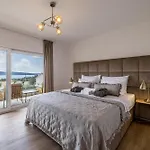 New Coco Maison With Heated Infinity Pool Βίλα Kaštela