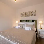 New Coco Maison With Heated Infinity Pool *