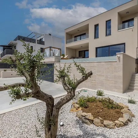 Villa New Coco Maison With Heated Infinity Pool *