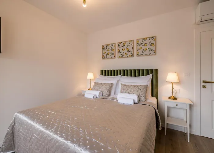 New Coco Maison With Heated Infinity Pool *